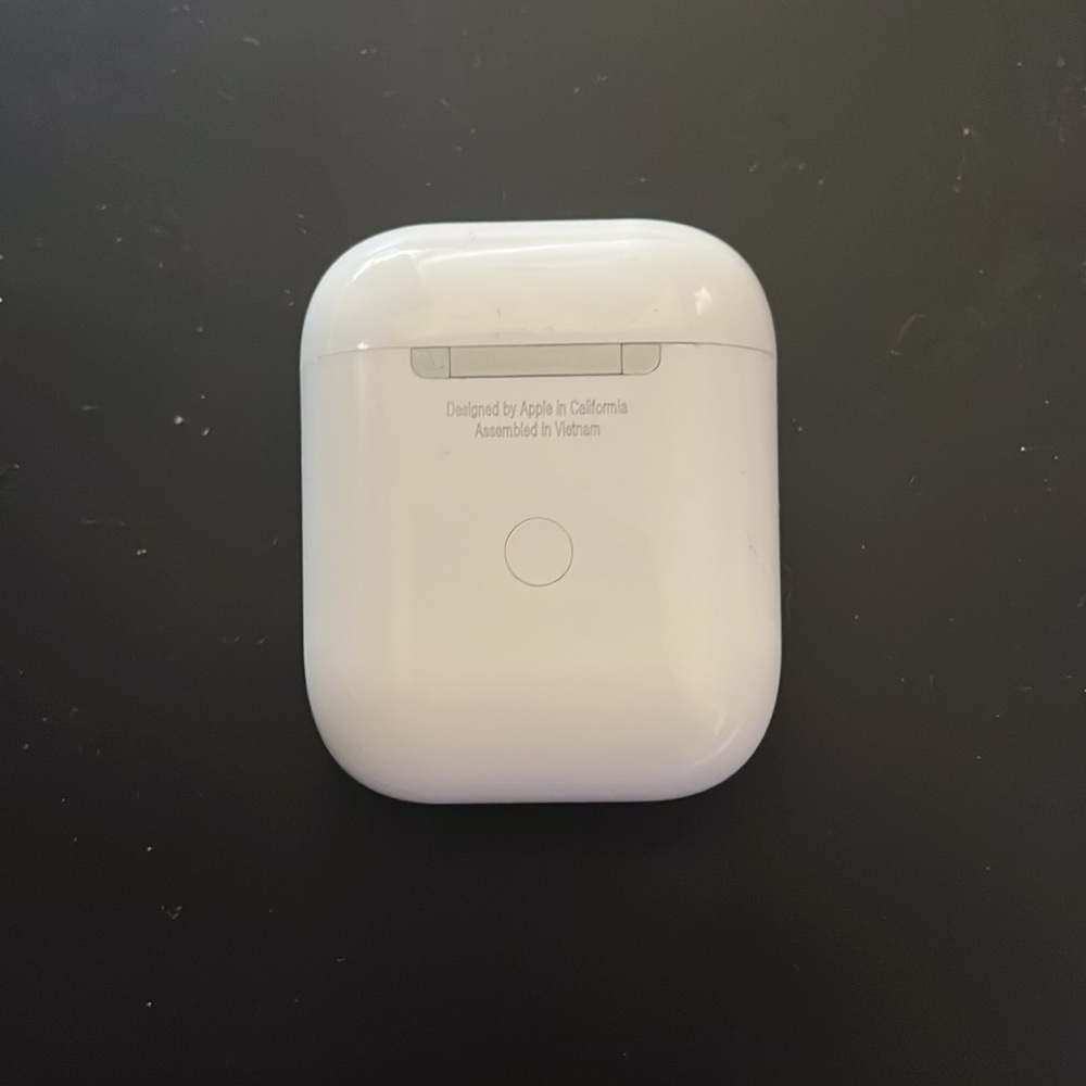 Apple Wireless Earbuds in White